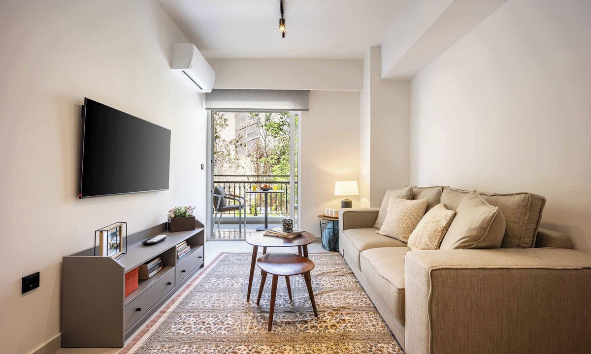 Pangrati Apartment | Stylish 1BR in Pangrati | Balcony & Green View