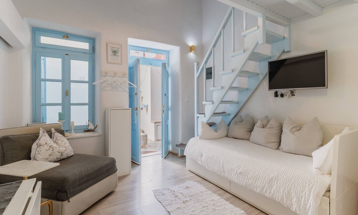 Mykonos Town Apartment | Stylish 5-bed maisonette in the heart of Mykonos Old Town!