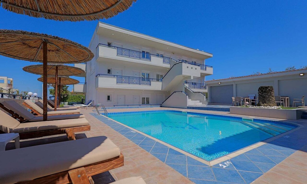 Polichrono Apartment | Sueno Beach Hotel
