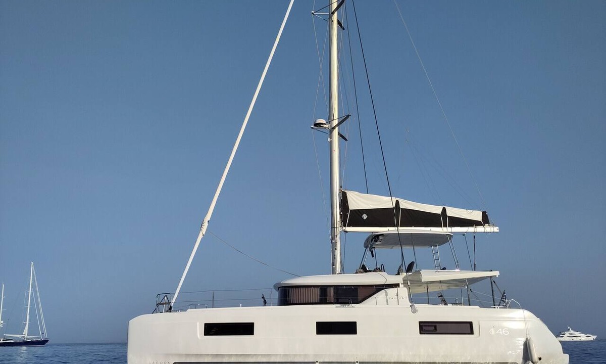 Limni Boat Rental | Sun-Kissed Sailing Adventure in the Ionian Islands