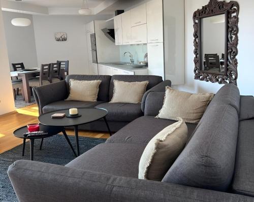 Matiçan Apartment | Sunlight Apartment Prishtina -Stunning Rooftop Views