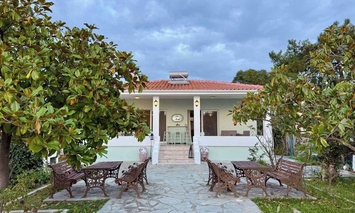 Kallikratia House | Sunrise Beach Front Villa