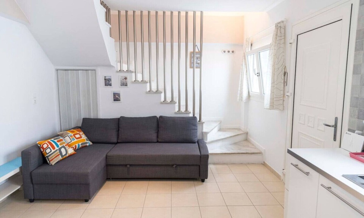 Kardamena Apartment | Sunrise Beachfront Getaway