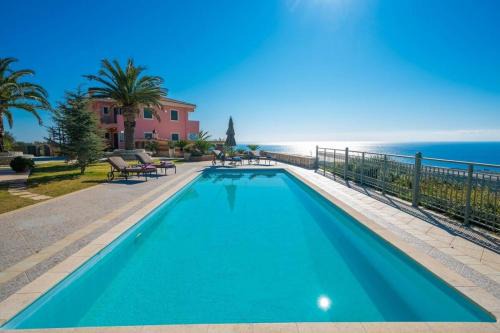 Menegata Villa | Sunset Mansion Kefalonia