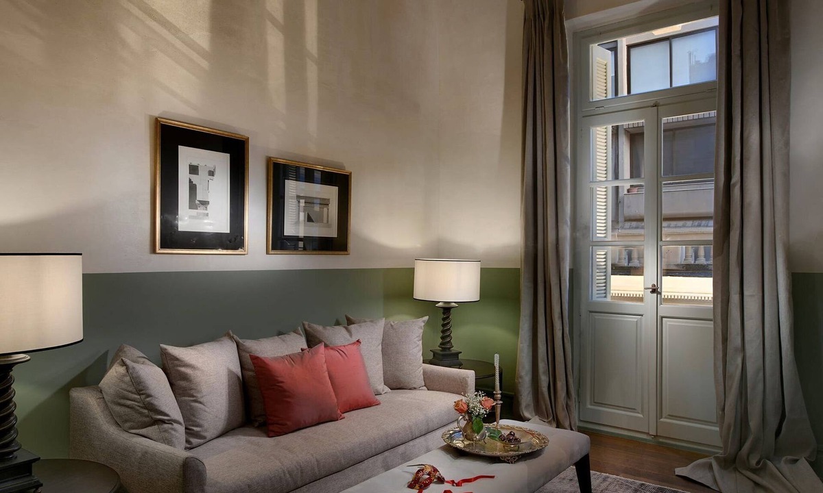 Athens City Centre Villa | Superb Athens Apartment | 1 Bedroom | Apartment Elefseria | Furnished Balcony