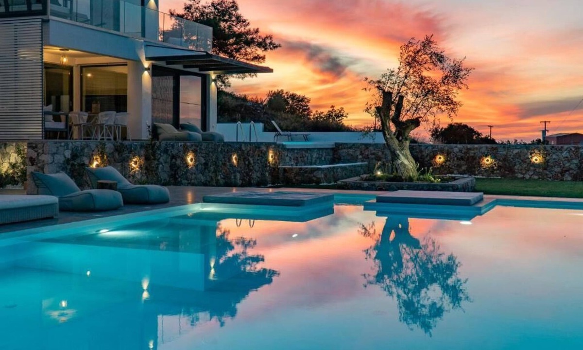 Kalamitsi Villa | Superior Villa