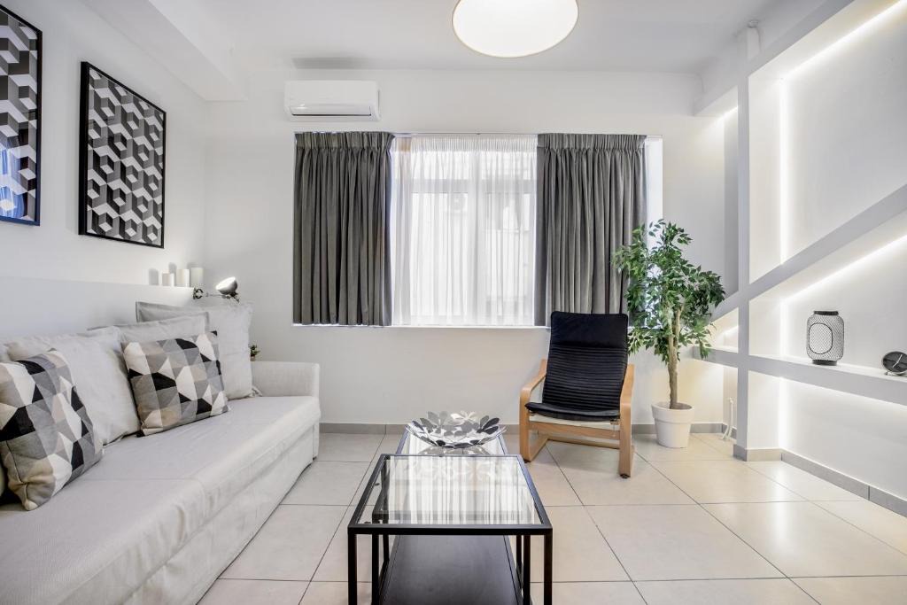 Monastiraki Apartment | Supreme B1 Apartment in Syntagma