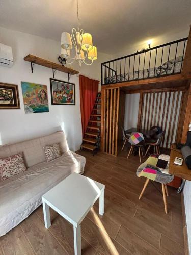 Susanj Apartment | Sweet home with a jard Slavica