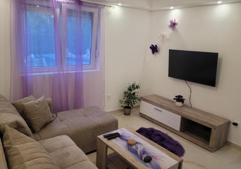 Lazi Apartment | Talas