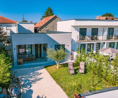 Bregvija Villa | TaNa's Villa
