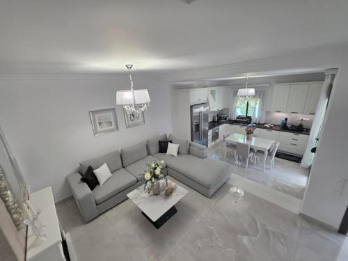 Gerakini Villa | Terra Bianca Villa