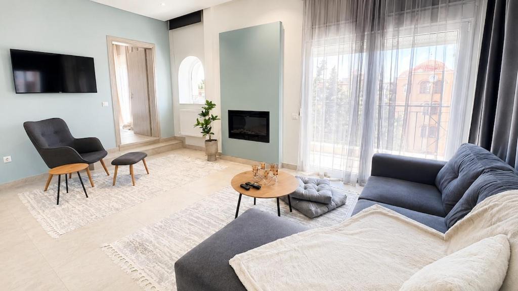 Drama Apartment | Terrazza 19 by InFox Suites