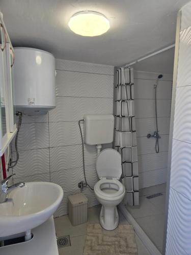Mejë Apartment | The Cave