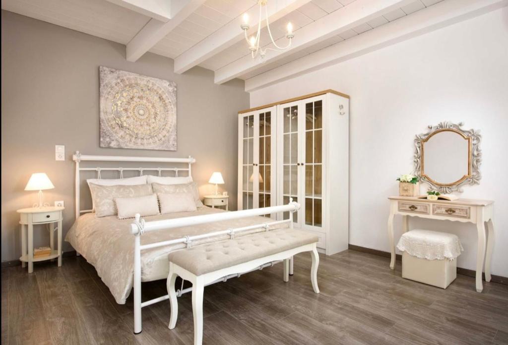 Achilleio House | The Gastouri House, Located In Central Corfu, Near Achilleion