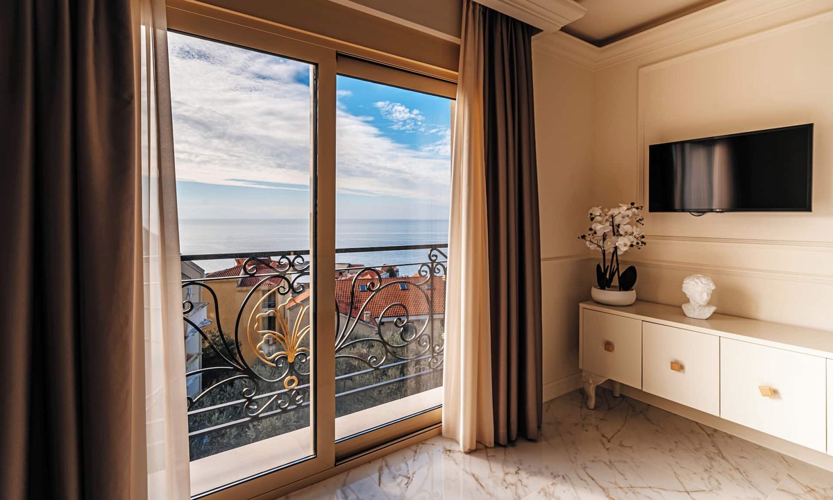 Sveti Stefan Hotel | The Golden Legacy Hotel
