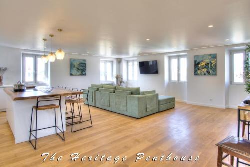 Old Town Apartment | The Heritage Penthouse! Old City Centre