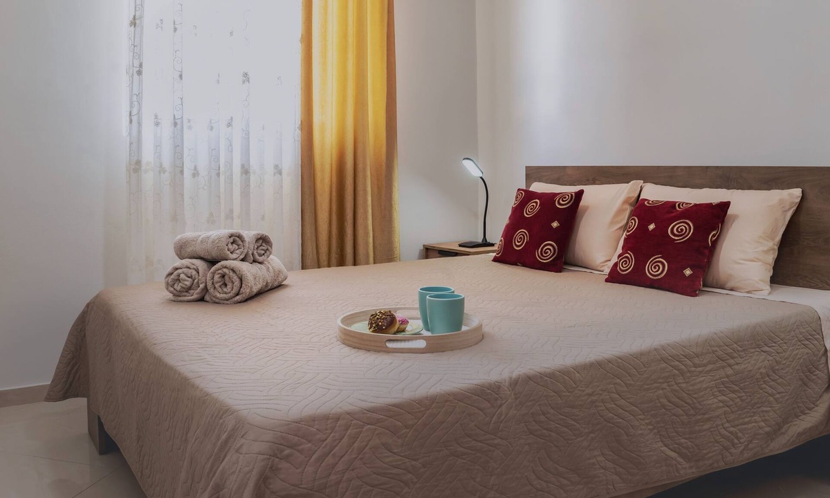 Petaloudes Apartment | The Little Green House Two-Bedroom Apt in Kremasti