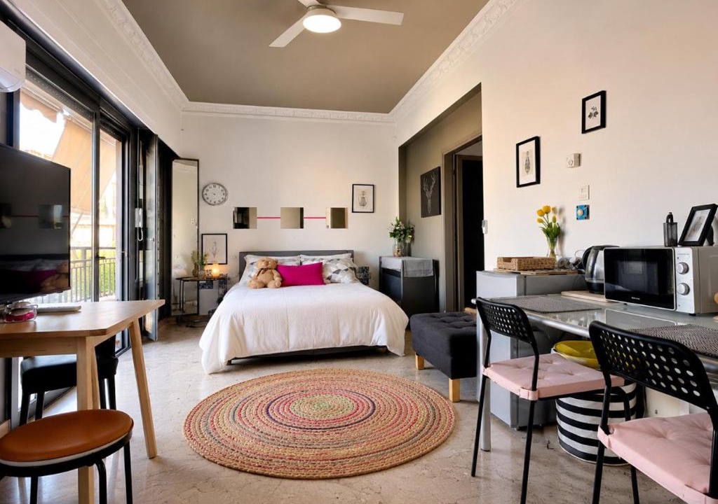 Nea Ionia Apartment | The Spot Urban studio 2 walking distance OAKA Hospitals 20 Min Airport & Center