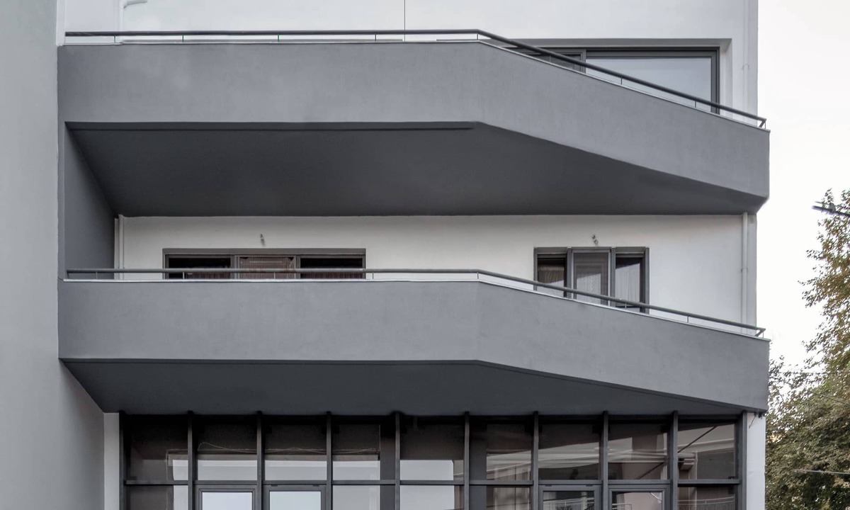 Ioannina Apartment | THE URBANIST inner city residences