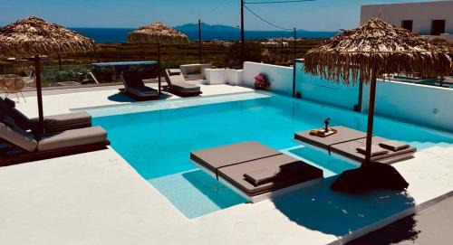 Vourvoulos Apartment | The Vine Suites
