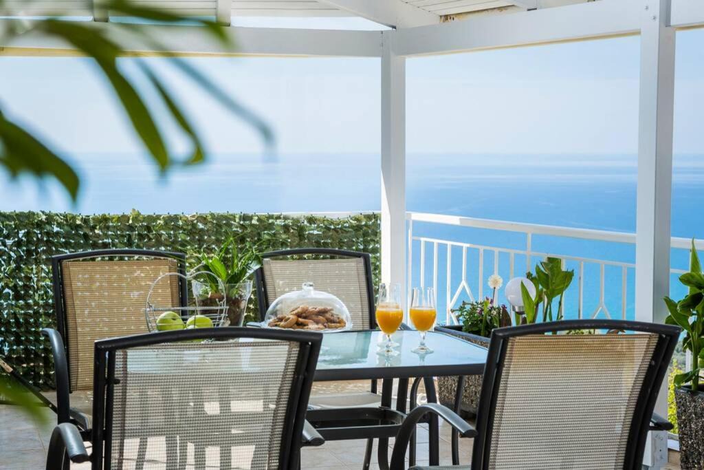 Mousata Apartment | THEA