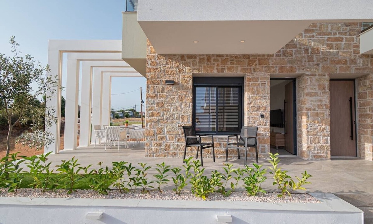 Paralia Dionysiou Apartment | Theano Sea Suite 1 by Travel Pro Services