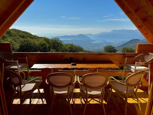 Cetinje House | theNest