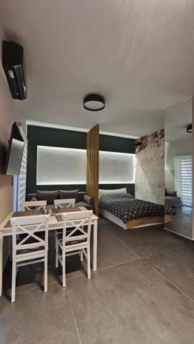 Gefira Mpania Apartment | TheNik Studio