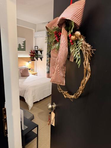Nafpaktos Apartment | Tiny Square