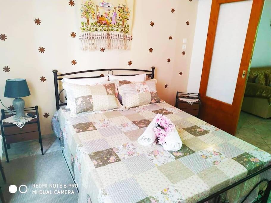 Trikeri House | Traditional Trikeri Escape House
