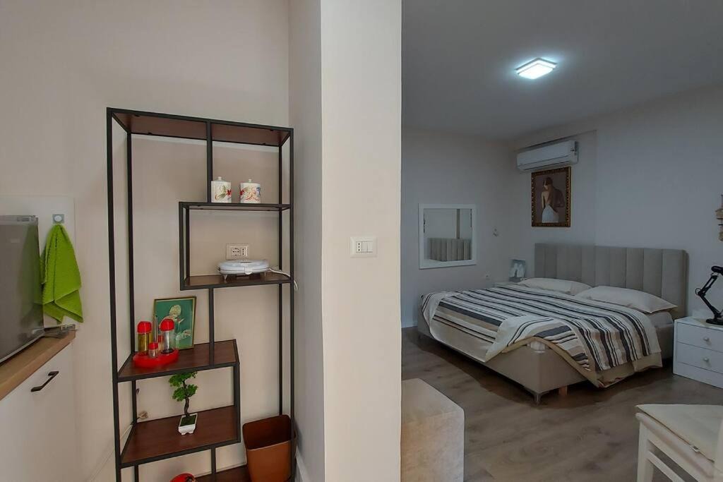 Farke Apartment | Tranquil Oasis for Two