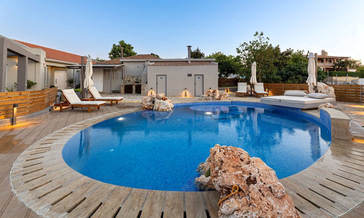 Menegata Villa | Tselepis Villa at Lakithra