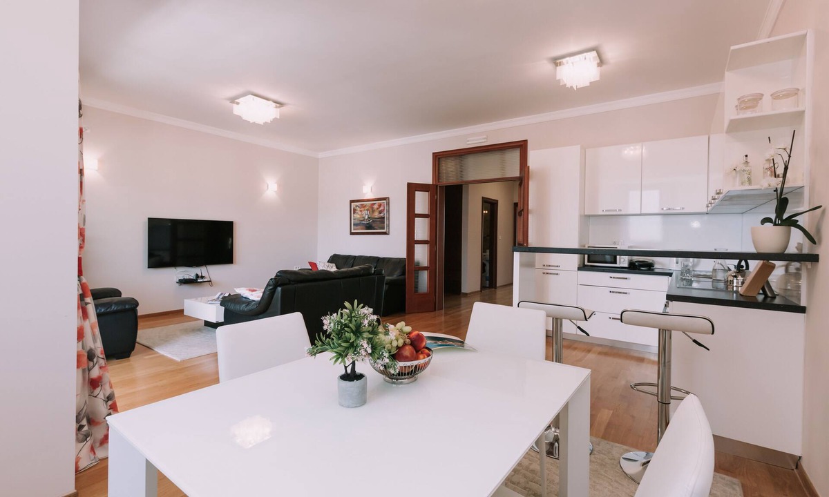 Babin do Apartment | Two-Bedroom Apartment with Balcony