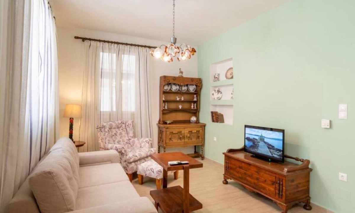 Argostoli Town Apartment | Two Bedroom Superior Apartment with Garden - Contessa Elli Residences