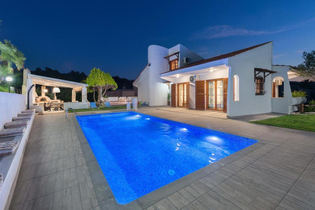 Filerimos Villa | Una Villa Rhodes