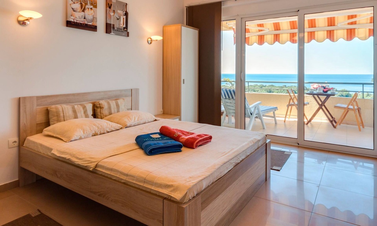 Utjeha Apartment | Vacation apartment/apartment for 2 guests with 50m² in Utjeha (29623)