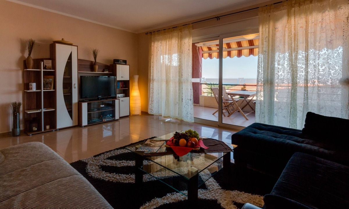 Utjeha Apartment | Vacation apartment/apartment for 4 guests with 95m² in Utjeha (29628)