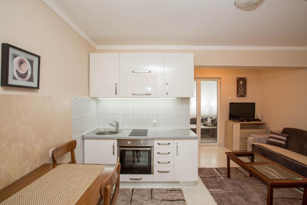Petrovac Apartment | Valentina Apartman