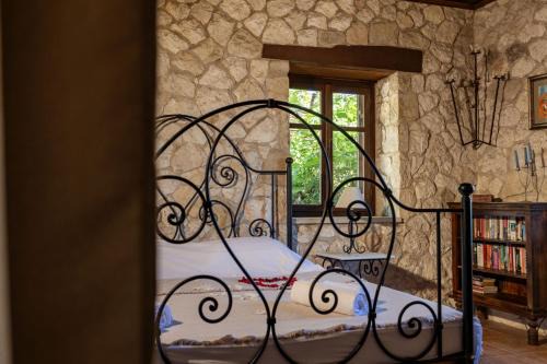 Porto Koukla House | Vardiola Houses, close to Agios Sostis Beach, by ZanteWize