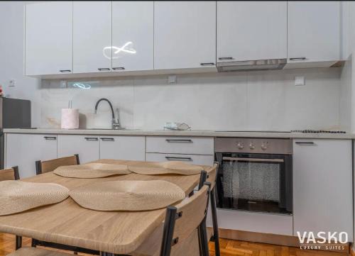 Milea Apartment | VASKO Luxury Suites 4