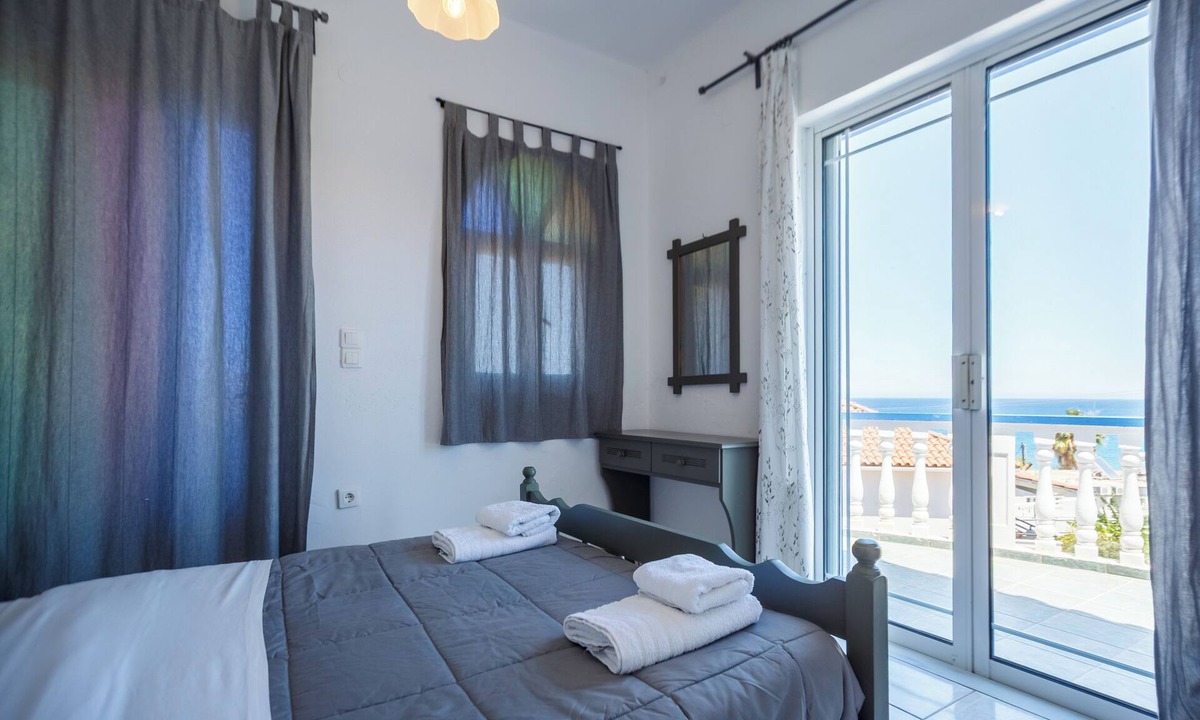 Alikanas Hotel | Velendzas Holidays