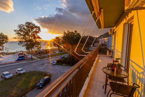 Nafpaktos Apartment | Vicky's view house