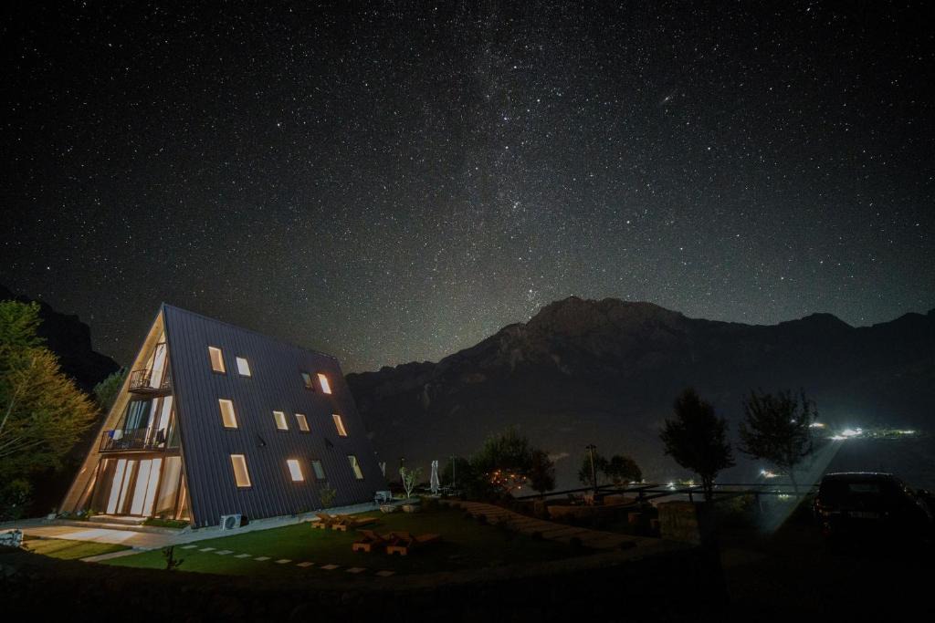 Shale Hotel | Vidis Chalet Boutique Hotel