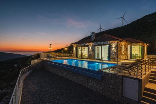 Montenegro Coast Villa | Vila katune 2022