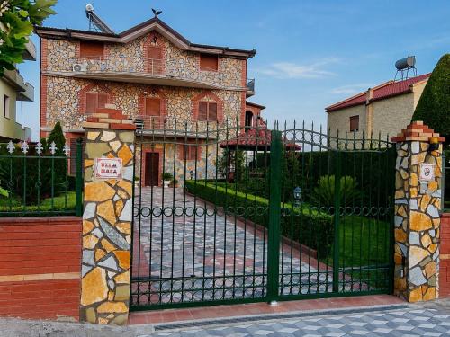 Ardenice Villa | VilaHasa Private Villa