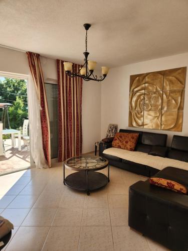 Dobra Voda House | Villa Alisa