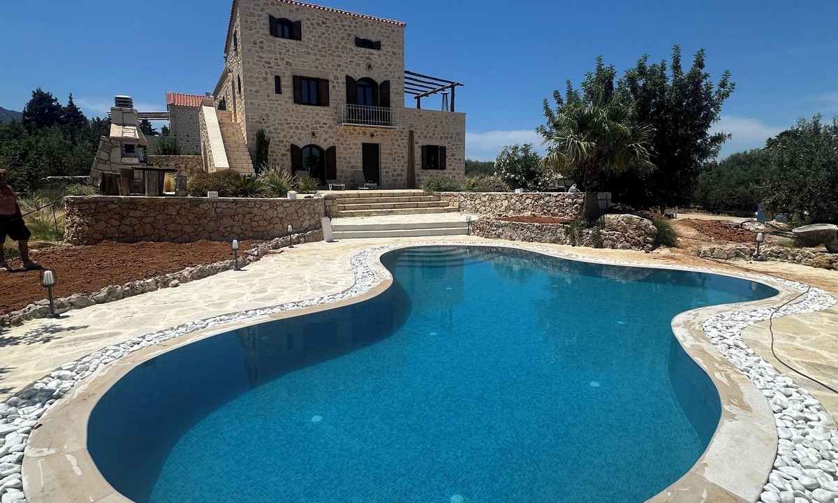 Melidoni Villa | Villa Aphrodite, large swimming pool, sea & Mountain View’s