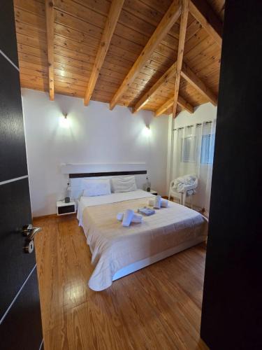 Himare Villa | Villa Castel
