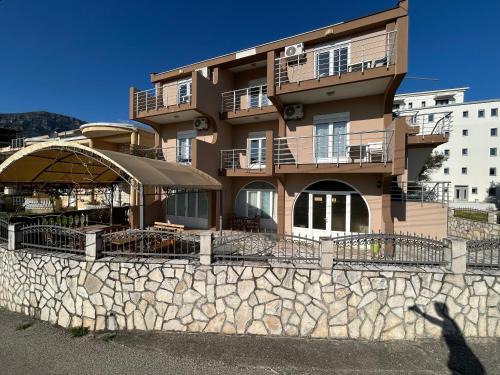 Zeljeznica Apartment | Villa Cherry