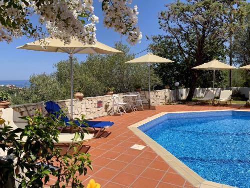 Stalos Villa | Villa Clio with Pool Stalos Crete